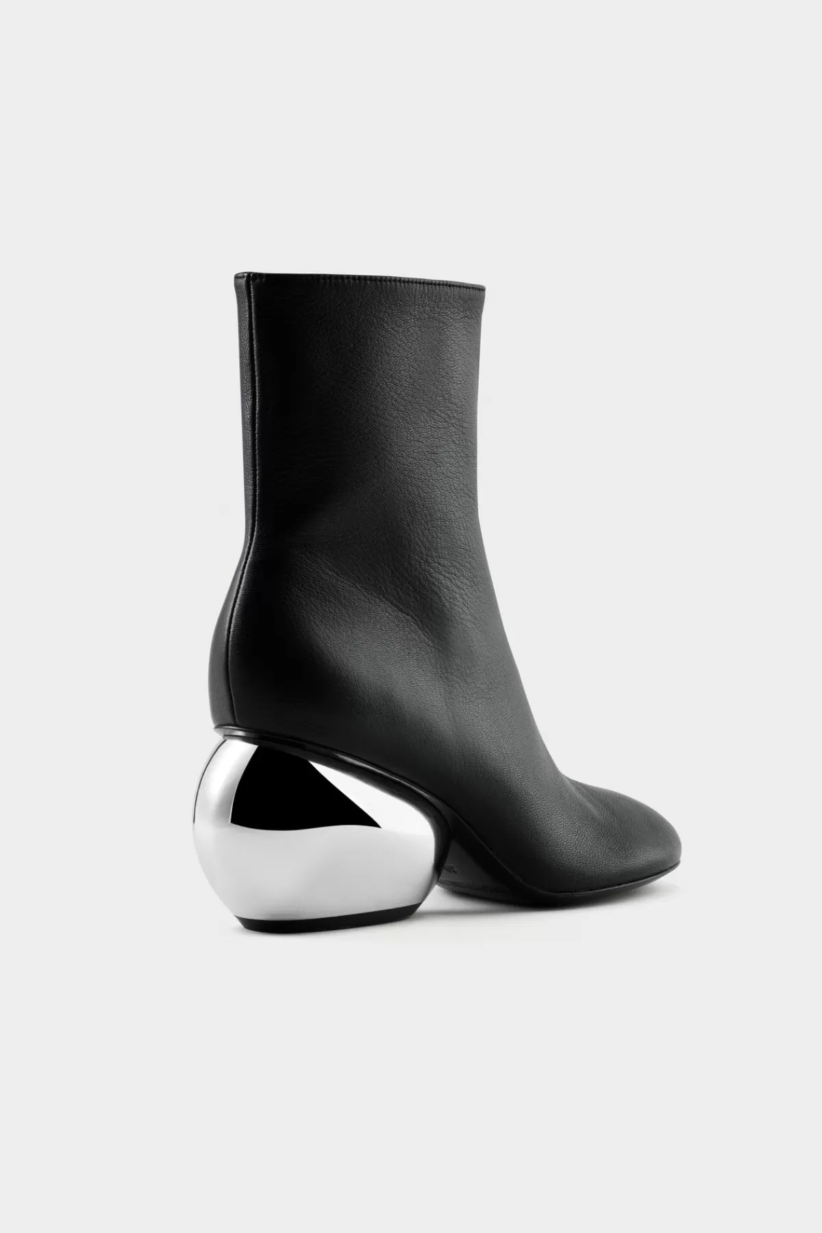 Boots<SIMONMILLER Moderno Ankle Boot in black