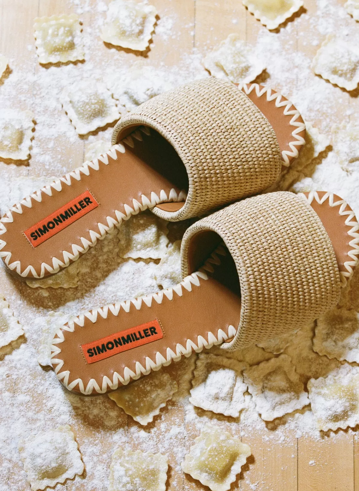 Shoes<SIMONMILLER Raffia Salerno Slide in natural